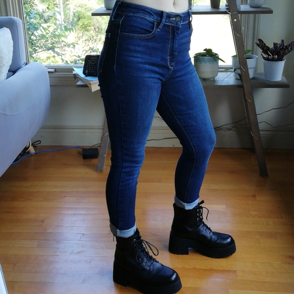 Hidden Jeans - Picture 3 of 4